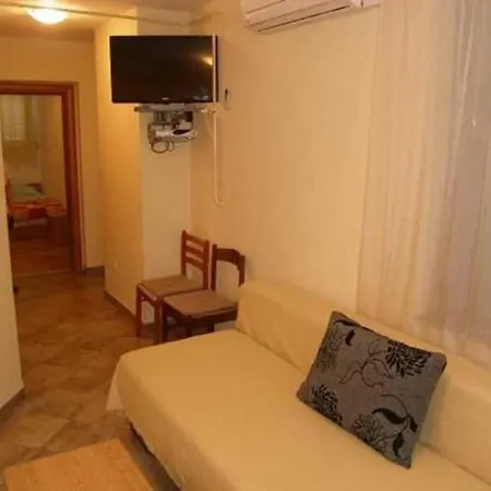 Apartment In Pula/istrien 36089 Pula